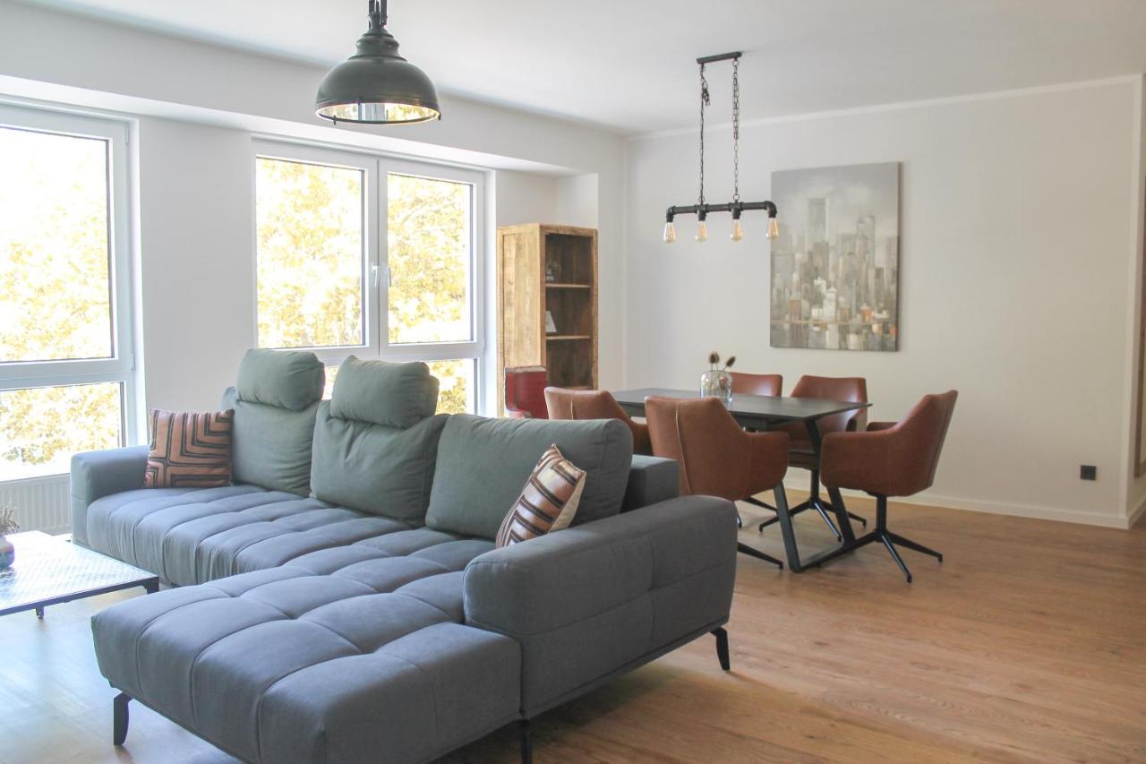 New York Apartment - Fuer Freunde & Familien, Stadtnah, Parkplatz, E-Ladestation, Gitterbox Fuer Fahrraeder, Fitnessstudio, Digitale Gaestemappe Mit Restaurant- Und Unternehmenstipps Кобленц Экстерьер фото